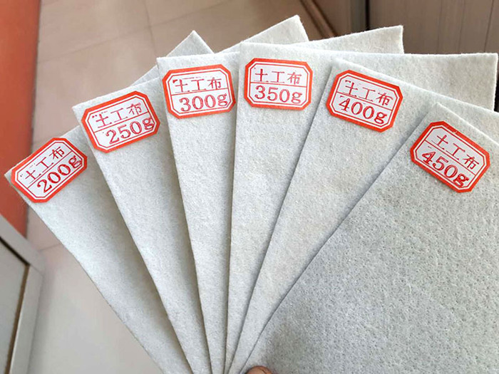 無紡?fù)凉げ嫉膬?yōu)點(diǎn)