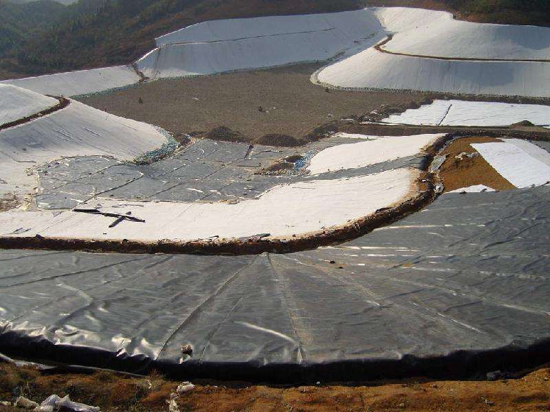 渣場防滲土工膜用多厚的好合適