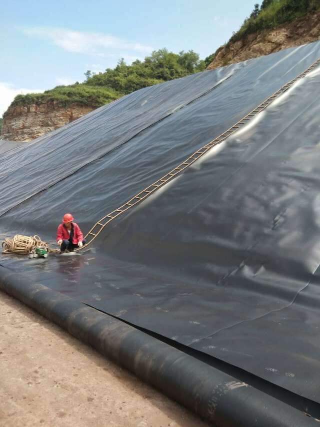 固體廢物防滲膜是什么 廠家報(bào)價(jià)